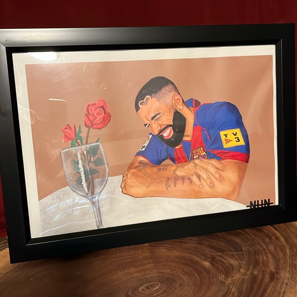 Framed Drake!